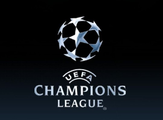 通过紧密的 通过紧密的